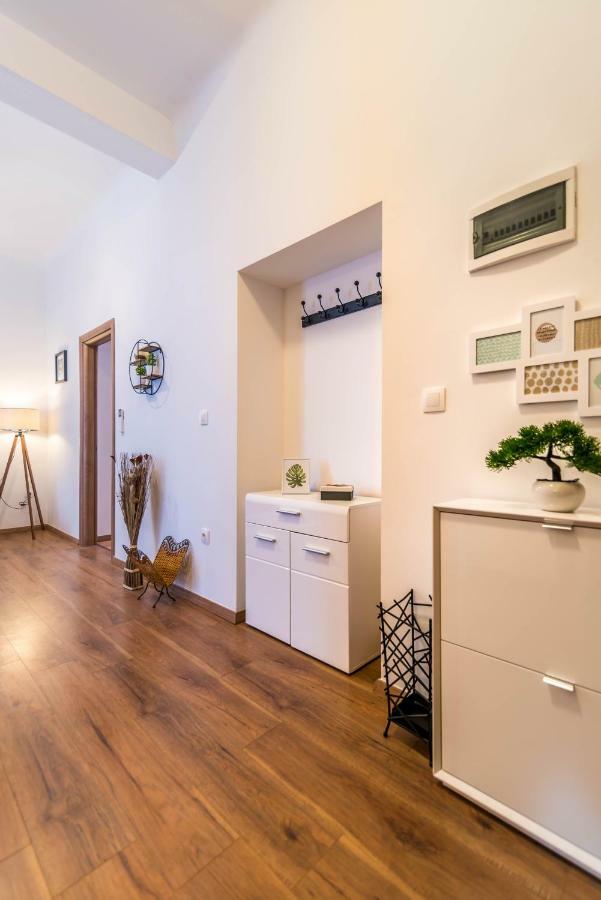 Pula City Center Apartments エクステリア 写真