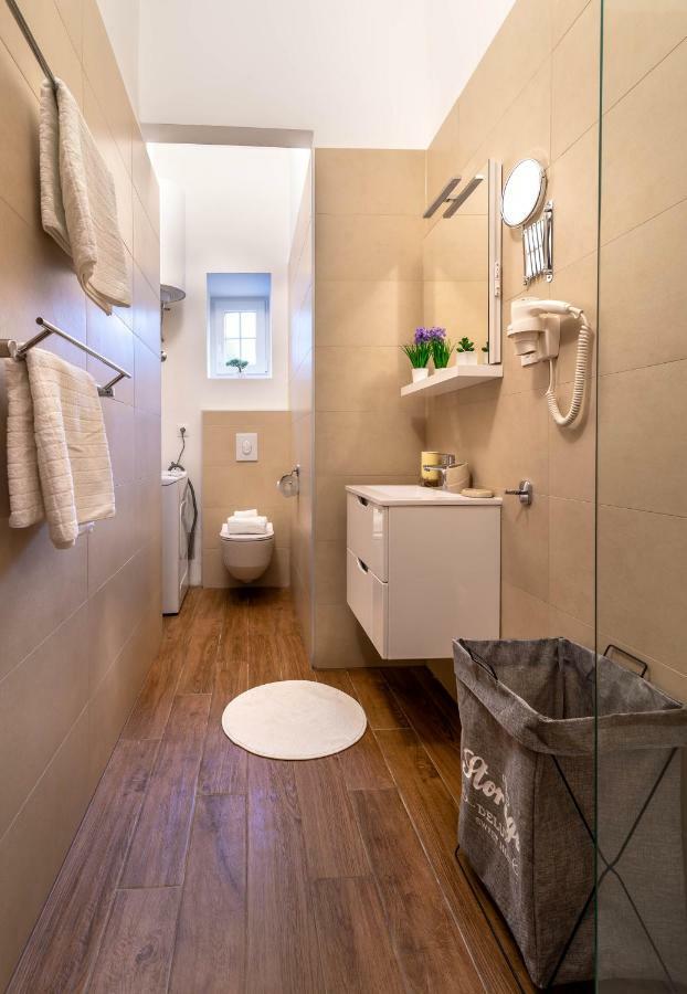 Pula City Center Apartments エクステリア 写真