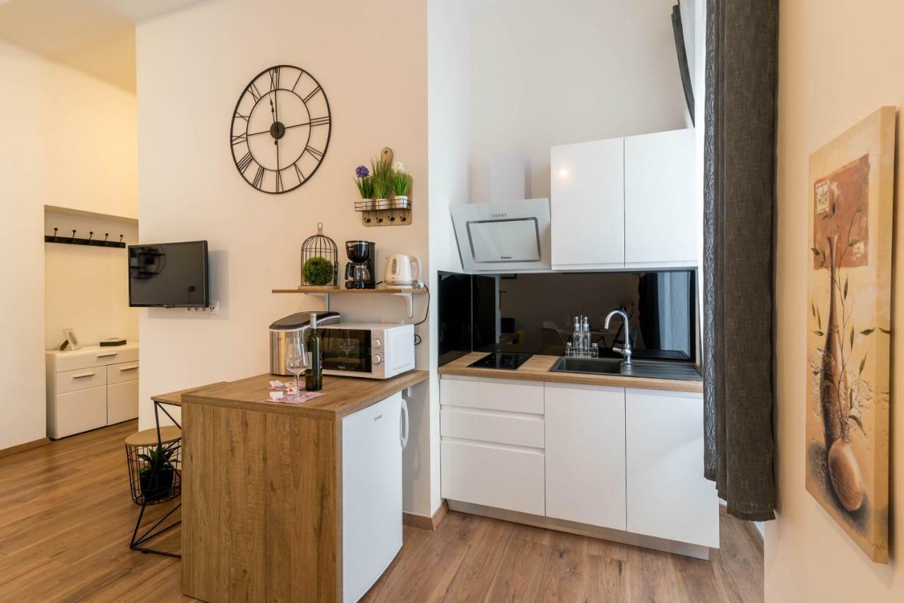 Pula City Center Apartments エクステリア 写真